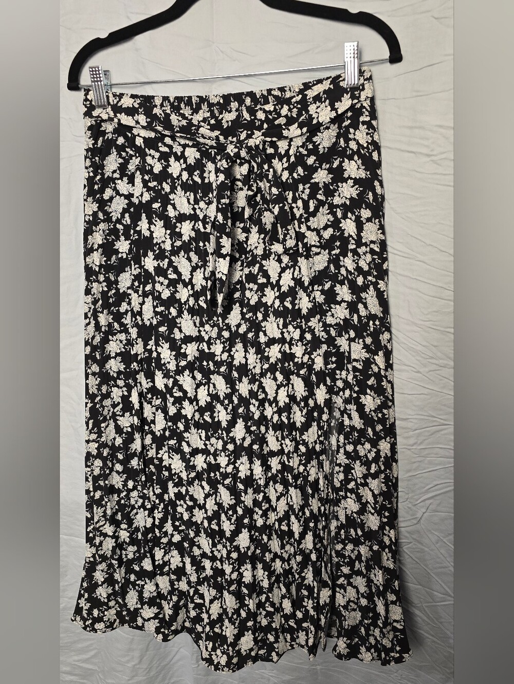 Black & White Floral Tie-Waist Maxi Skirt